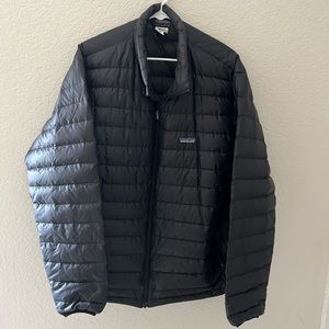 Men’s Patagonia puffer jacket size L